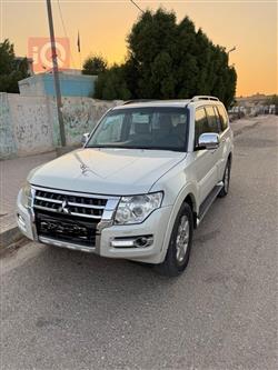 ميتسوبيشي باجيرو سبورت